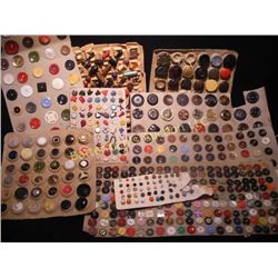 Lot Vintage Buttons