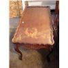 Image 3 : Wooden Table