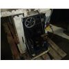 Image 2 : Doall Bandsaw and Blade Welder, M/N: ML