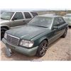 Image 2 : 1994 - MERCEDES BENZ E-CLASS