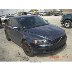 2006 - VOLVO S40 // REBUILT SALVAGE