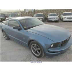 2005 - FORD MUSTANG // EXPORT // SALVAGE TITLE