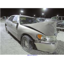 1999 - LINCOLN TOWN CAR