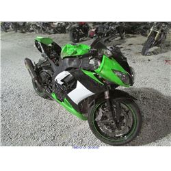 2009 - KAWASAKI ZX1000 // SALVAGE TITLE