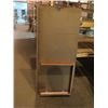 Image 3 : Laminate counter top 6' L x 27" w w/drawer undermount