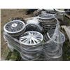 Image 2 : Pallet of hub caps