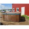 Image 4 : Hot Tub with cover, 7.5 ftx7.5 ft