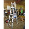 Image 1 : Step/Extension ladder, bottom legs bent