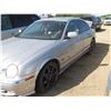 Image 4 : 2002 Jaguar, keys, as is, salvage, VIN SAJFA03P32GM41262