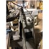 Image 8 : 2 HP BRIDGEPORT MILL W/DRO