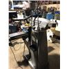 Image 9 : 2 HP BRIDGEPORT MILL W/DRO