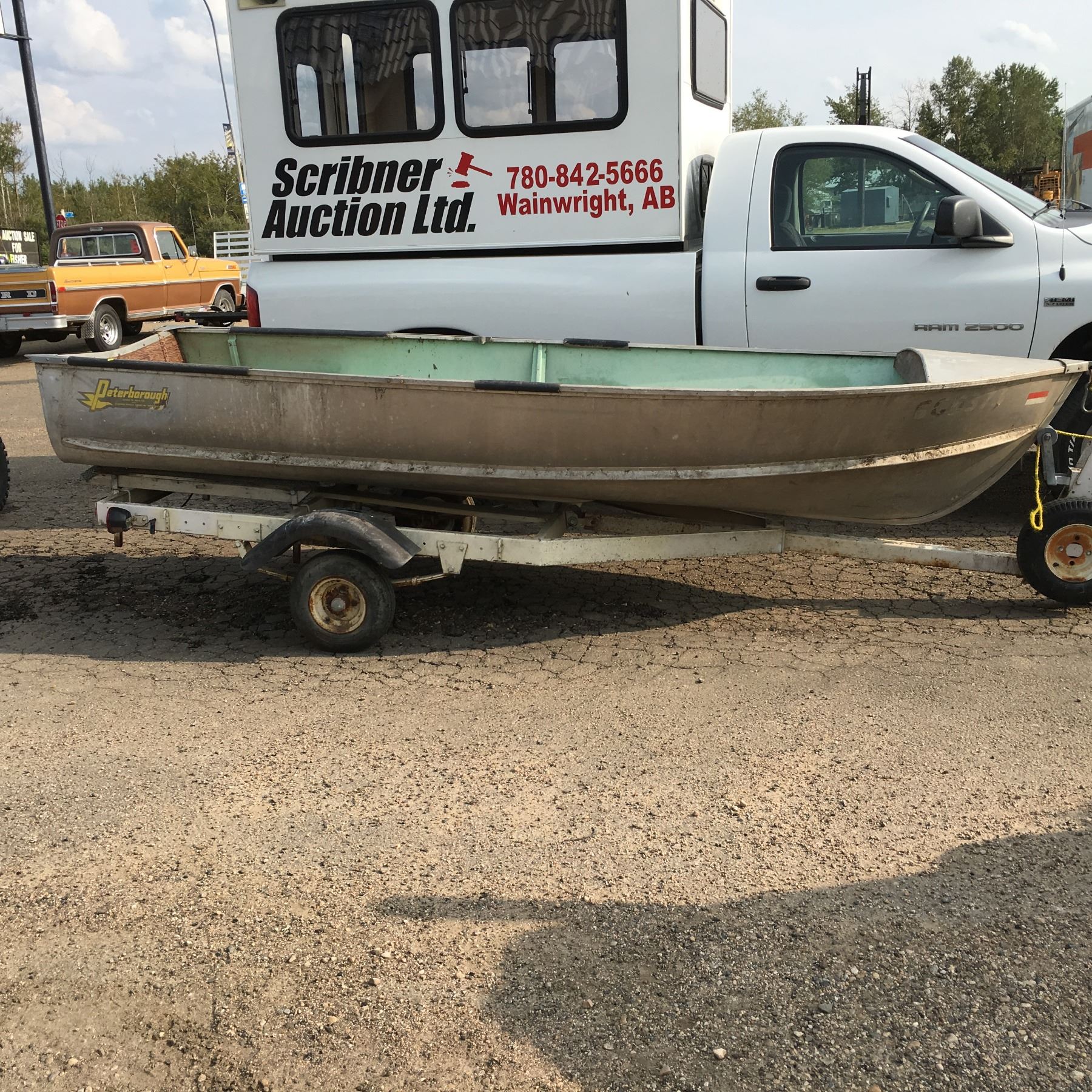 14' Peterborough Aluminum Boat w/Trailer (NO SERIAL NUMBER) 14' Peterborough Aluminum Boat w/Trailer (NO SERIAL NUMBER)