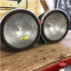 Pair Guide-Ray Vehicle Headlamps