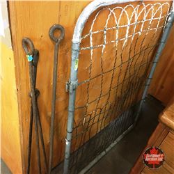 Wire Gate w/Decorative Irons