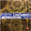 Image 1 : 25" x 5" Wax Cardboard Dealer Advertising Sign (Rare!) "CRITIC" Lever Harrows (for Casselton Impleme