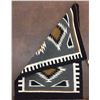Image 3 : Two Grey Hills Navajo Textile