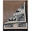 Image 3 : Two Grey Hills Navajo Textile