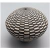 Image 2 : Sandra Victorino - Fine Pot