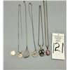 Image 5 : Group of 5 Necklaces