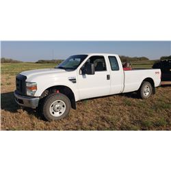 2009 Ford F-250 XL Super Duty, Extended Cab, 4X4, 5.4L Gas