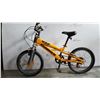 Image 1 : YELLOW HUMMER YOUTH BIKE