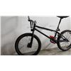 Image 3 : BLACK ZOOM BMX BIKE
