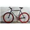 Image 1 : BLACK PURE FX BIKE