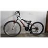 Image 1 : WHITE BLACK NAKAMURA BIKE