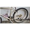 Image 2 : INFINITY TELLURIDE GREY BIKE