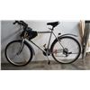 Image 1 : NIAGRA VELO SPORT BIKE W/ SPEEDOMETER AND LIGHTS