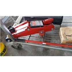 MASTERCRAFT 1 1/2 TON FLOOR JACK