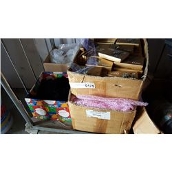LOT OF BUBBLE BAGS, VELVEET BAGS, AND SMALL GIFT BOXES