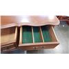 Image 3 : FRENCH PROVINCIAL SERVER