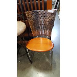 CHROME DESINGER CHAIR