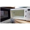 Image 2 : WHITE PANASONIC 1200 WATT HIGH POWER MICROWAVE INVERTER