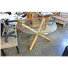 Image 1 : GLASSTOP DINING TABLE