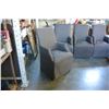 Image 2 : 4 SLIP COVER CHAIRS
