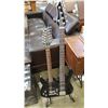 Image 1 : DOUBLE ELECTRIC GUITAR 12 STRING GUITAR AND 5 STRING BASS