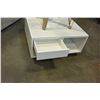 Image 2 : WHITE ROLLING COFFEE TABLE