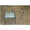Image 2 : GLASS TRAY AND STOOL