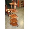 Image 1 : VINTAGE KNICK KNACK CORNER SHELF