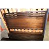 Image 2 : MODERN QUEEN SIZE BED FRAME