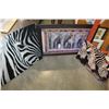 Image 1 : 2 CANVAS ANIMAL PRINTS AND FRAMED ELEPHANT PICTURE