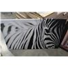 Image 2 : 2 CANVAS ANIMAL PRINTS AND FRAMED ELEPHANT PICTURE