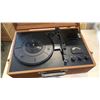 Image 2 : CROSLEY RECORD PLAYER