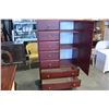 Image 3 : RED WARDROBE DRESSER