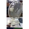 Image 3 : CLASSIC TABLE FAN