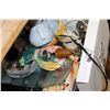 Image 2 : BOX OF DECORATIVE HOUSEHOLD ITEMS AND PIXMA PRINTER
