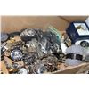 Image 3 : BOX OF WATCH BANDS AND PARTS