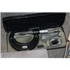 Image 2 : 3 ANALOG MICROMETERS
